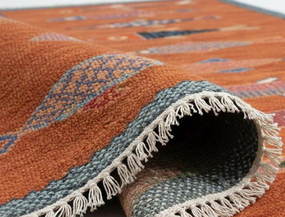 Decorative marine motif hallway rug by Oushakaura handmade in India