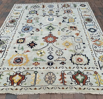Ivory Multicolor Geometric Ruga