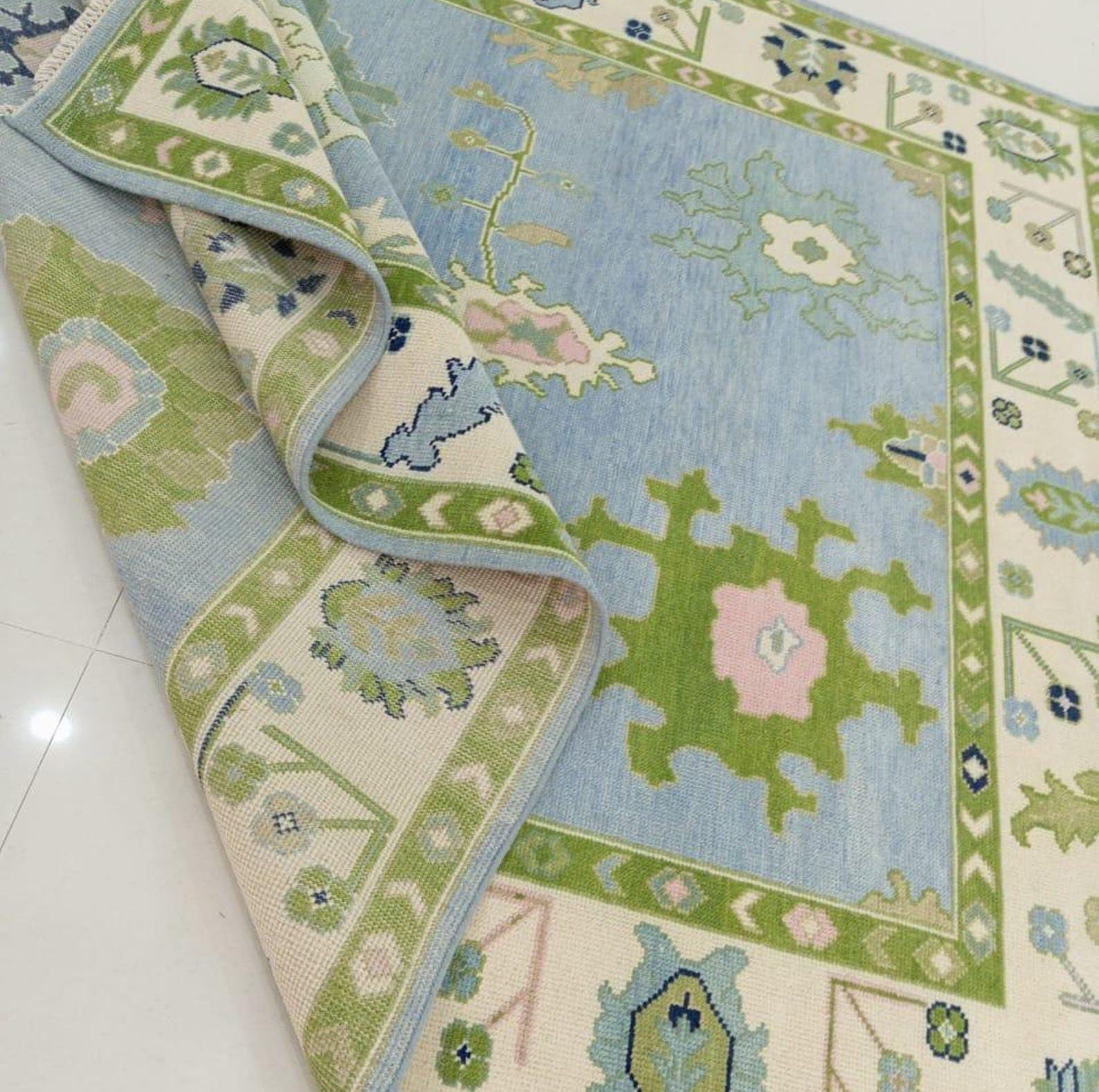 Edge detail of handwoven flatweave wool rug with traditional craftsmanship