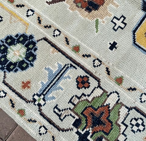 Ivory Multicolor Geometric Ruga