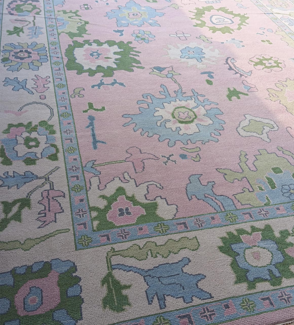 Pink Oushak Rug – Hand Tufted Wool Area Rug with Blue & Green Floral Design